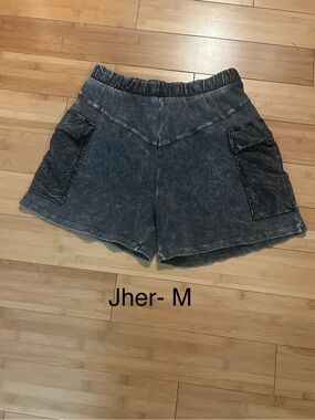 🖤 Jher shorts